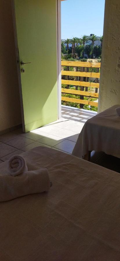 Cleo Rooms 250M From The Beach มาเลีย ภายนอก รูปภาพ