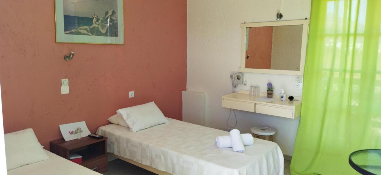 Cleo Rooms 250M From The Beach มาเลีย ภายนอก รูปภาพ