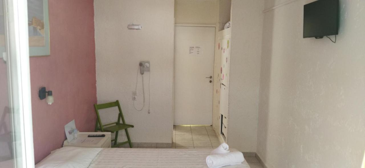 Cleo Rooms 250M From The Beach มาเลีย ภายนอก รูปภาพ