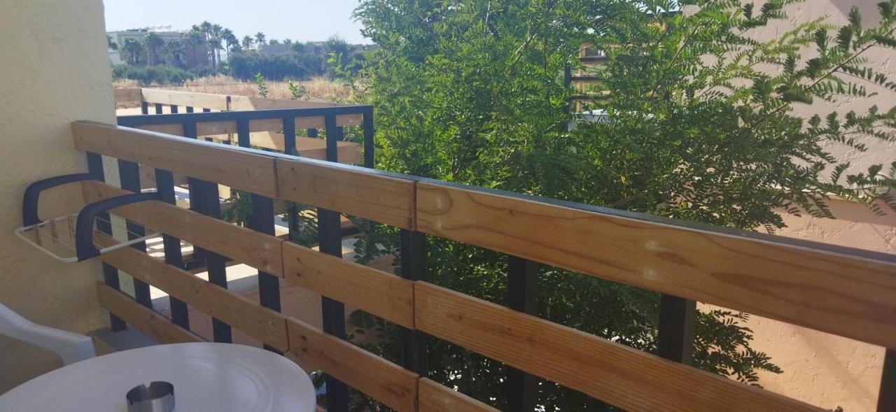 Cleo Rooms 250M From The Beach มาเลีย ภายนอก รูปภาพ